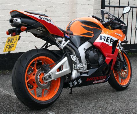 Contact information for nishanproperty.eu - The CBR600RR is the best 600-class sportbike going, and one of the sharpest looking as well. When it comes to racing bikes, the Honda CBR 600 series has been a standard since 1987. That's when the first of this iconic series was released. That first model was the CBR 600F and was sold until 1990. It was commonly known as the Hurricane.